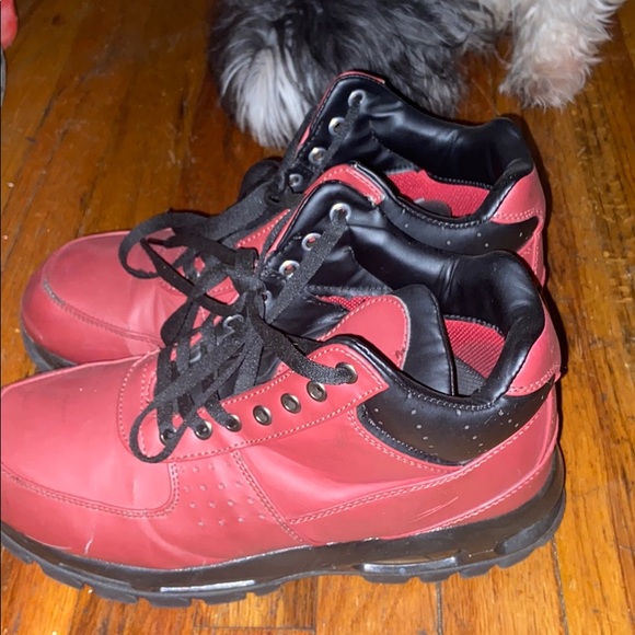 Used - Picture 2 of 2